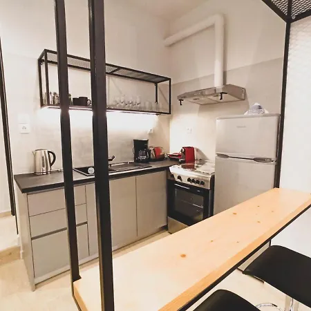 Sunlight - Volos City Center Spacious Modern Apartments Esterno foto